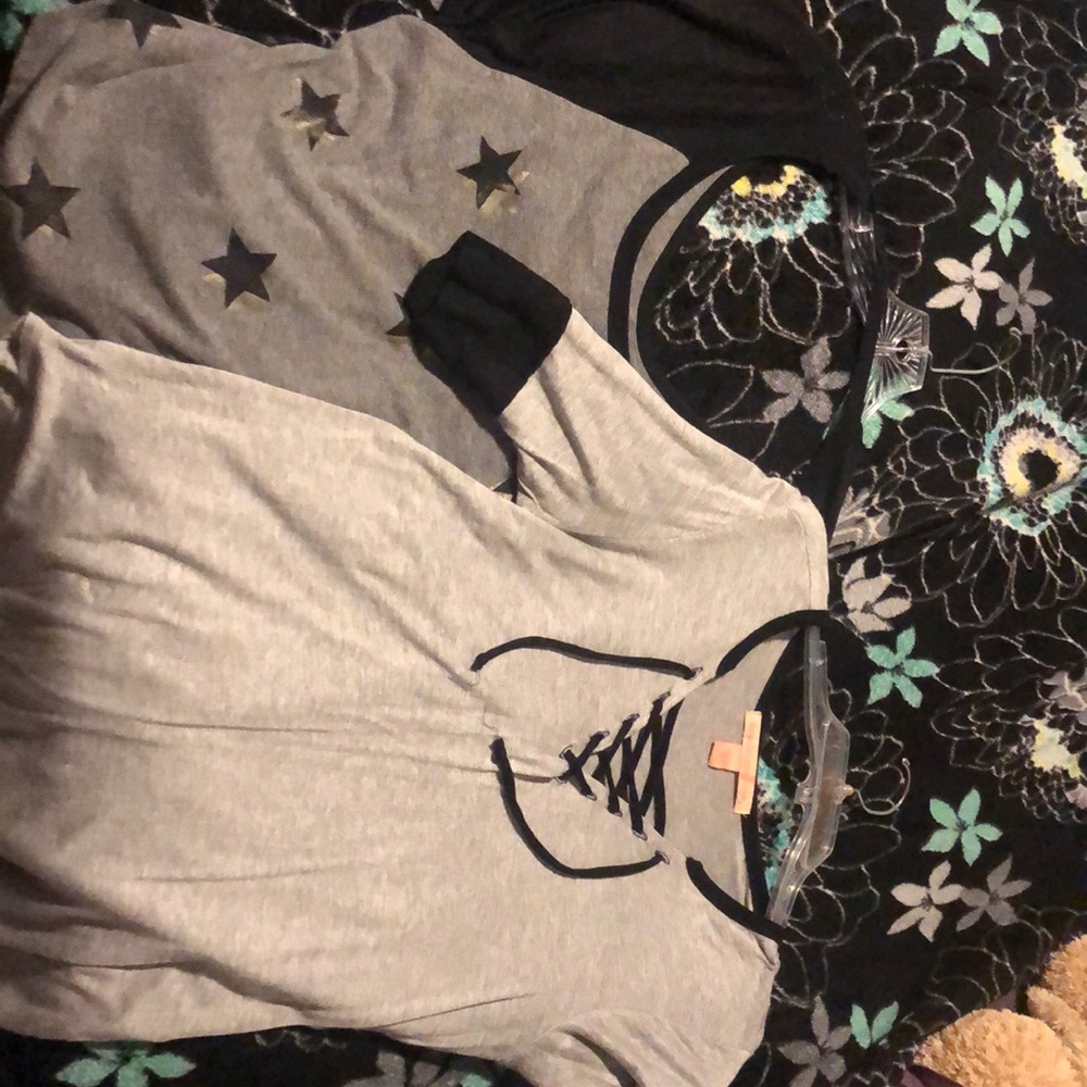 TWO CUTE EVERYDAY TEES
